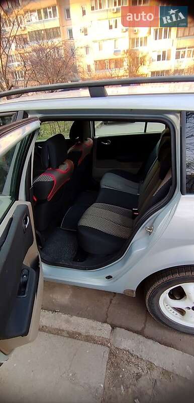 Универсал Renault Megane 2004 в Каменском