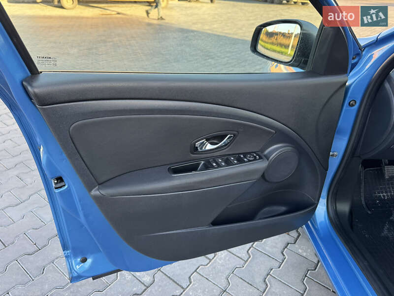 Универсал Renault Megane 2014 в Луцке фото 23 Универсал Renault Megane 2014 в Луцке