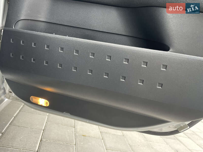 Універсал Renault Megane 2006 в Черкасах фото 23 Універсал Renault Megane 2006 в Черкасах