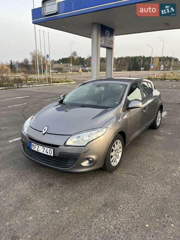 Хэтчбек Renault Megane 2011 в Радивилове