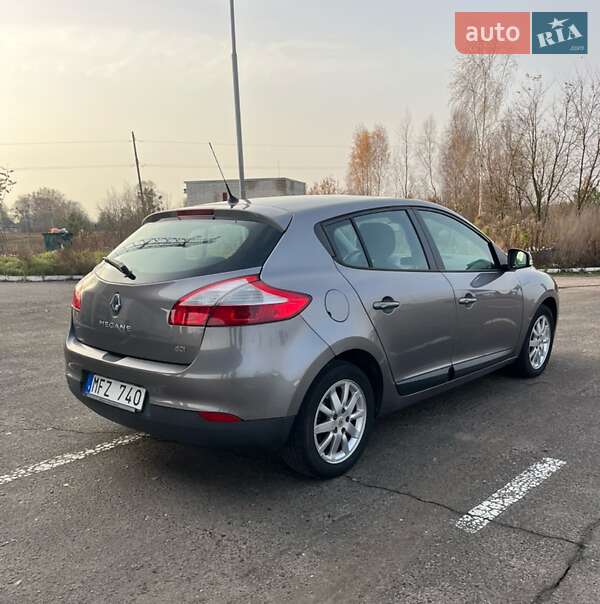 Хэтчбек Renault Megane 2011 в Радивилове