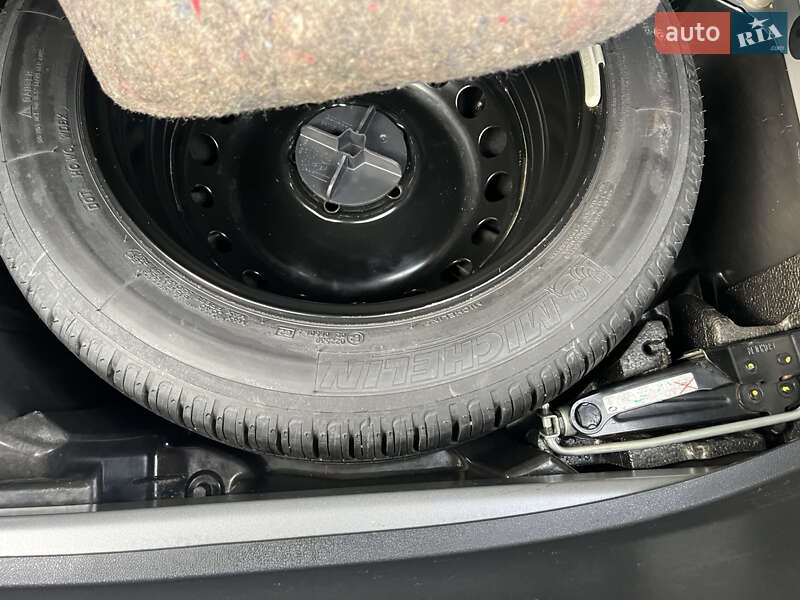 Хэтчбек Renault Megane 2011 в Радивилове