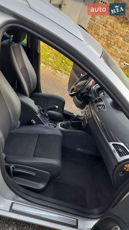 Универсал Renault Megane 2010 в Хмельницком фото 11 Универсал Renault Megane 2010 в Хмельницком