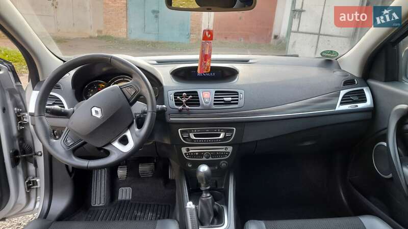 Универсал Renault Megane 2010 в Хмельницком фото 16 Универсал Renault Megane 2010 в Хмельницком