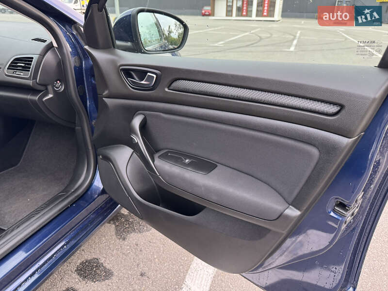 Универсал Renault Megane 2018 в Киеве