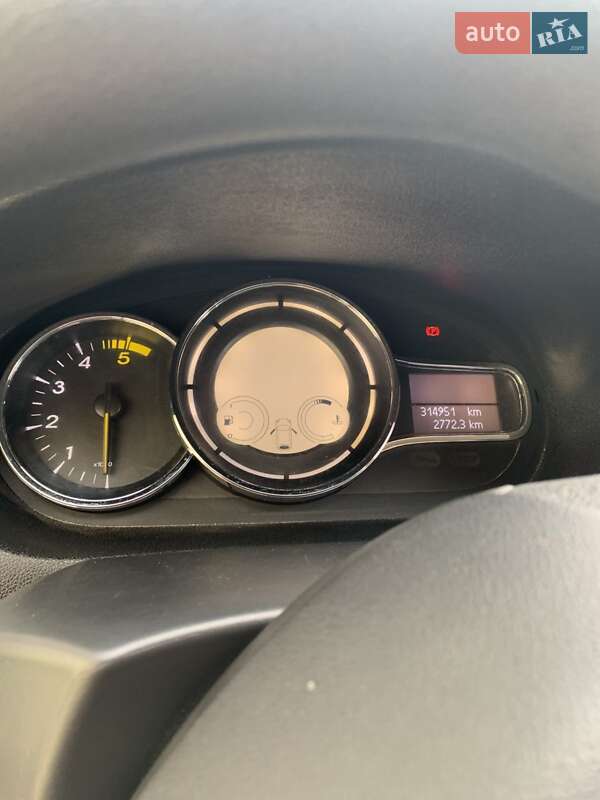 Хэтчбек Renault Megane 2015 в Вараше