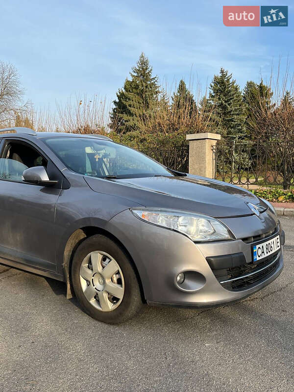 Універсал Renault Megane 2011 в Умані фото 2 Універсал Renault Megane 2011 в Умані