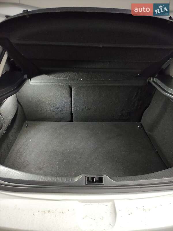 Хэтчбек Renault Megane 2011 в Сумах