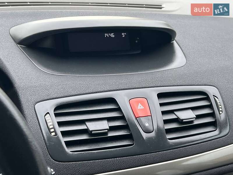 Универсал Renault Megane 2010 в Лубнах фото 31 Универсал Renault Megane 2010 в Лубнах