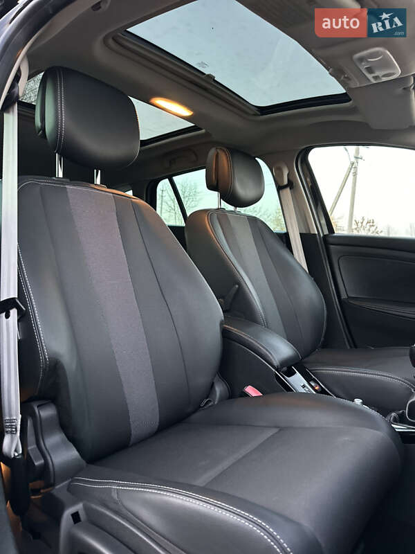 Универсал Renault Megane 2012 в Луцке фото 35 Универсал Renault Megane 2012 в Луцке