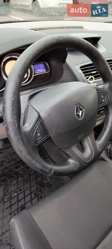 Универсал Renault Megane 2010 в Луцке фото 18 Универсал Renault Megane 2010 в Луцке