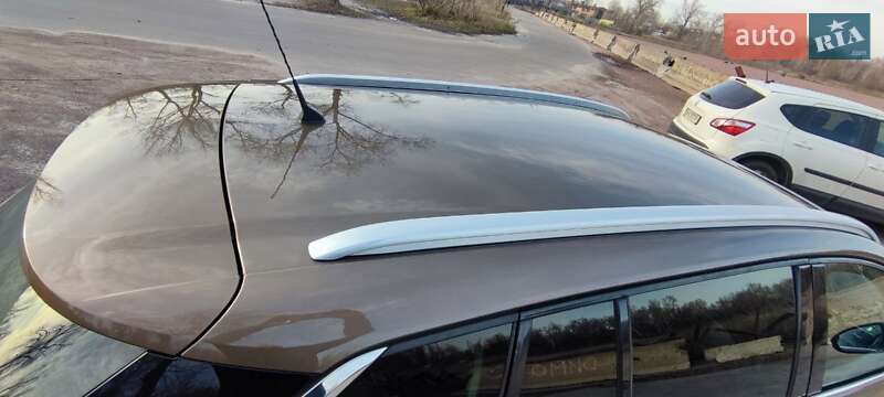 Универсал Renault Megane 2017 в Киеве фото 23 Универсал Renault Megane 2017 в Киеве