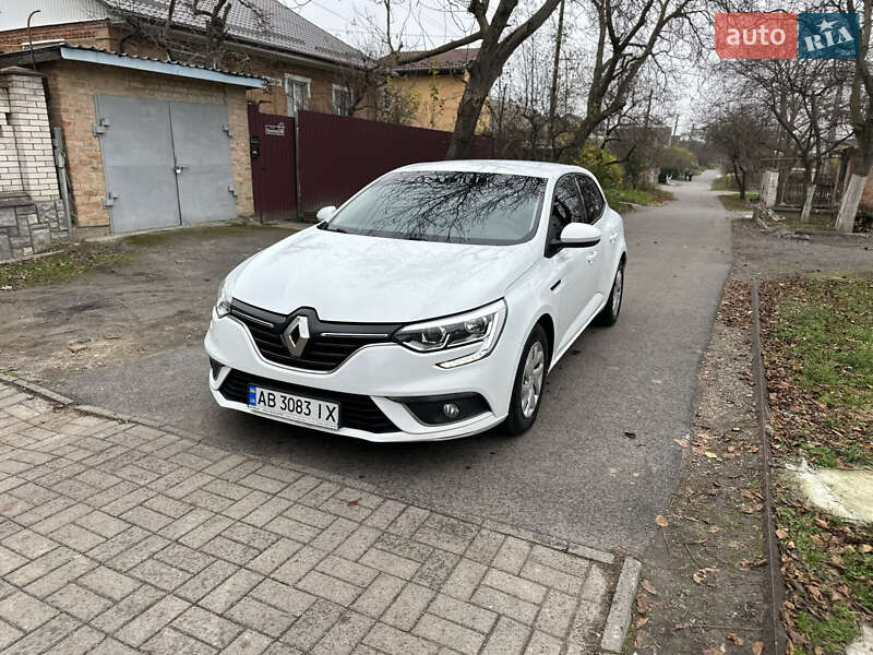 Хэтчбек Renault Megane 2018 в Виннице фото 2 Хэтчбек Renault Megane 2018 в Виннице