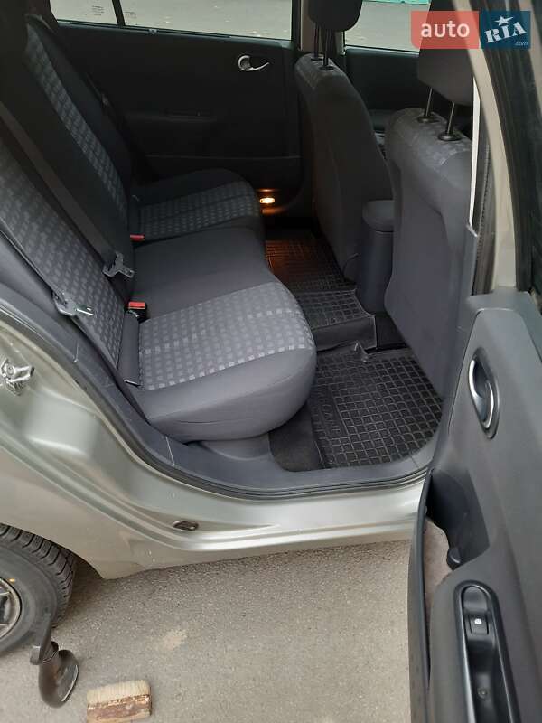 Универсал Renault Megane 2007 в Харькове фото 9 Универсал Renault Megane 2007 в Харькове