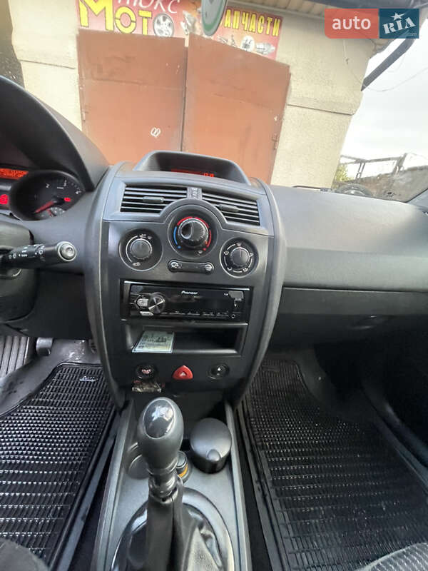 Хетчбек Renault Megane 2005 в Нікополі