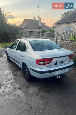 Седан Renault Megane 2000 в Кривом Роге