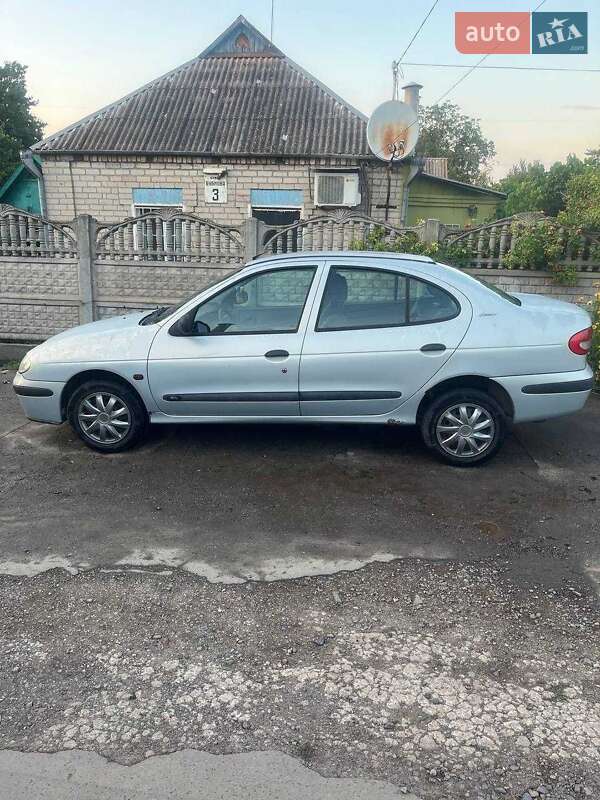 Седан Renault Megane 2000 в Кривом Роге