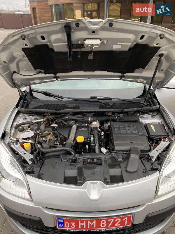 Универсал Renault Megane 2011 в Ровно фото 35 Универсал Renault Megane 2011 в Ровно