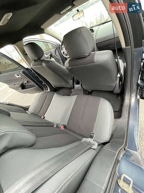 Хэтчбек Renault Megane 2006 в Киеве