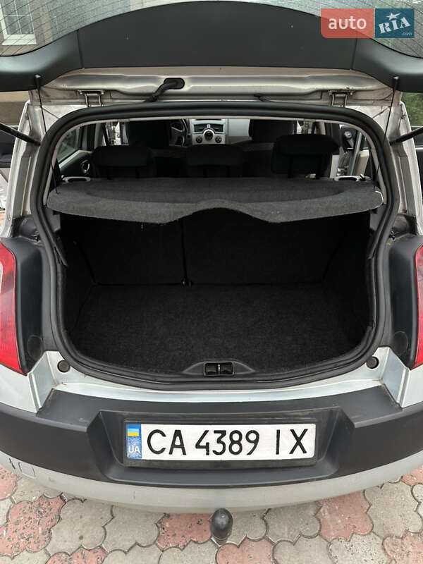 Хэтчбек Renault Megane 2004 в Черкассах фото 12 Хэтчбек Renault Megane 2004 в Черкассах