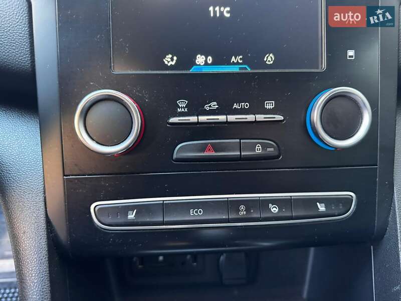 Універсал Renault Megane 2017 в Івано-Франківську фото 42 Універсал Renault Megane 2017 в Івано-Франківську