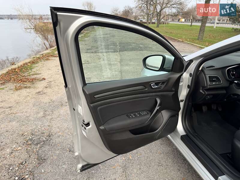 Универсал Renault Megane 2018 в Днепре фото 18 Универсал Renault Megane 2018 в Днепре