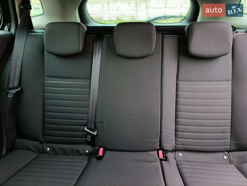 Универсал Renault Megane 2015 в Виннице фото 23 Универсал Renault Megane 2015 в Виннице