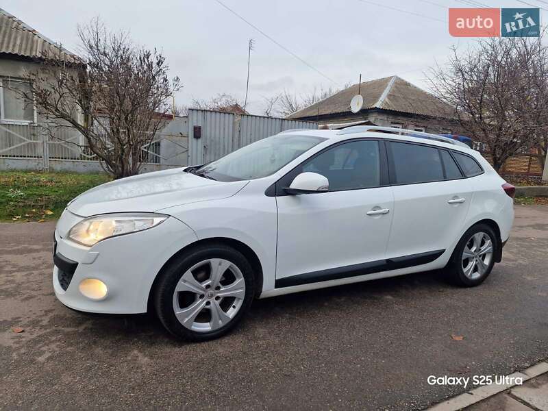Универсал Renault Megane 2011 в Черкассах фото 6 Универсал Renault Megane 2011 в Черкассах