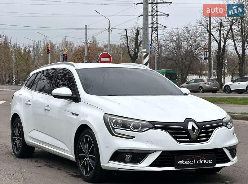 Универсал Renault Megane 2017 в Николаеве фото 3 Универсал Renault Megane 2017 в Николаеве