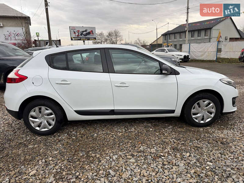 Хэтчбек Renault Megane 2014 в Коломые фото 8 Хэтчбек Renault Megane 2014 в Коломые