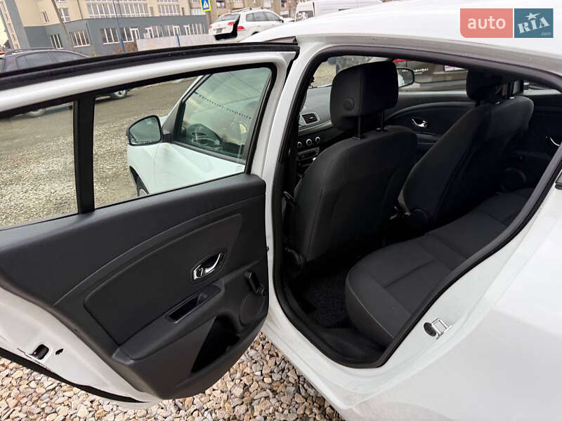 Хэтчбек Renault Megane 2014 в Коломые фото 22 Хэтчбек Renault Megane 2014 в Коломые