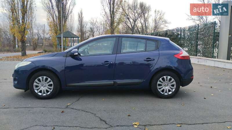 Хэтчбек Renault Megane 2010 в Горишних Плавнях