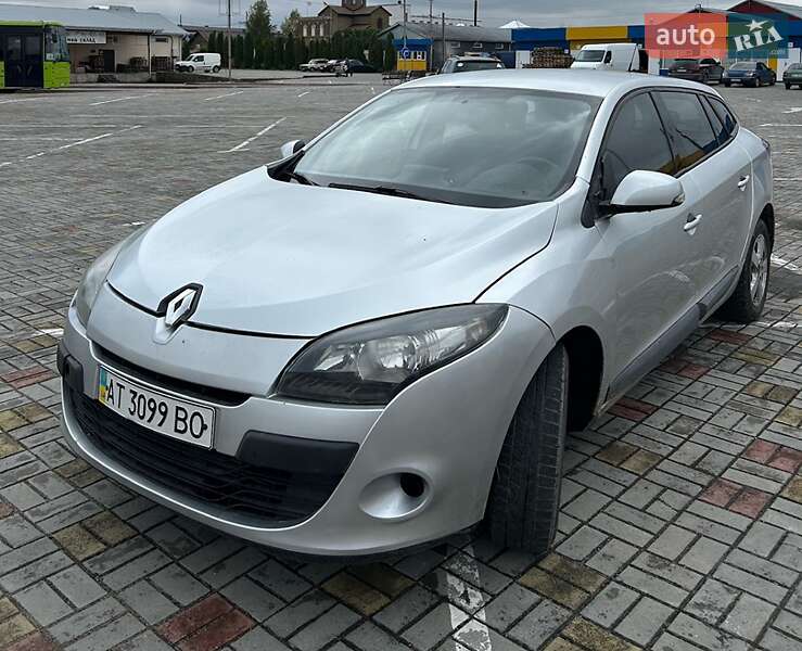 Универсал Renault Megane 2012 в Житомире фото 5 Универсал Renault Megane 2012 в Житомире