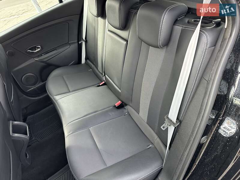 Універсал Renault Megane 2013 в Луцьку фото 68 Універсал Renault Megane 2013 в Луцьку