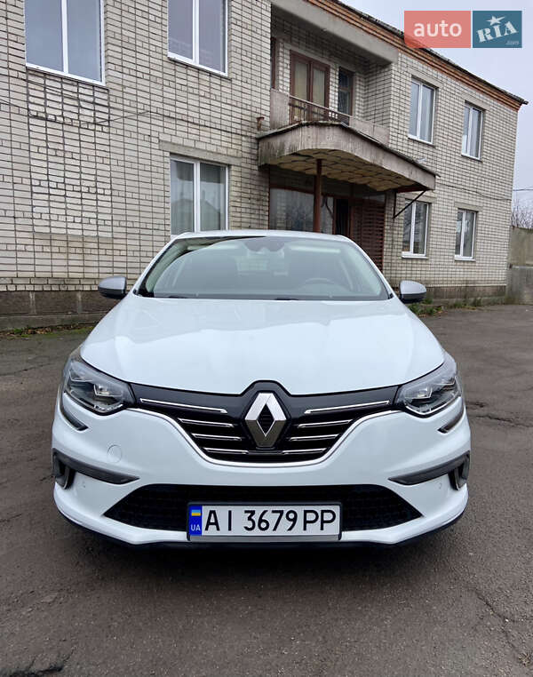 Хетчбек Renault Megane 2017 в Умані фото 18 Хетчбек Renault Megane 2017 в Умані