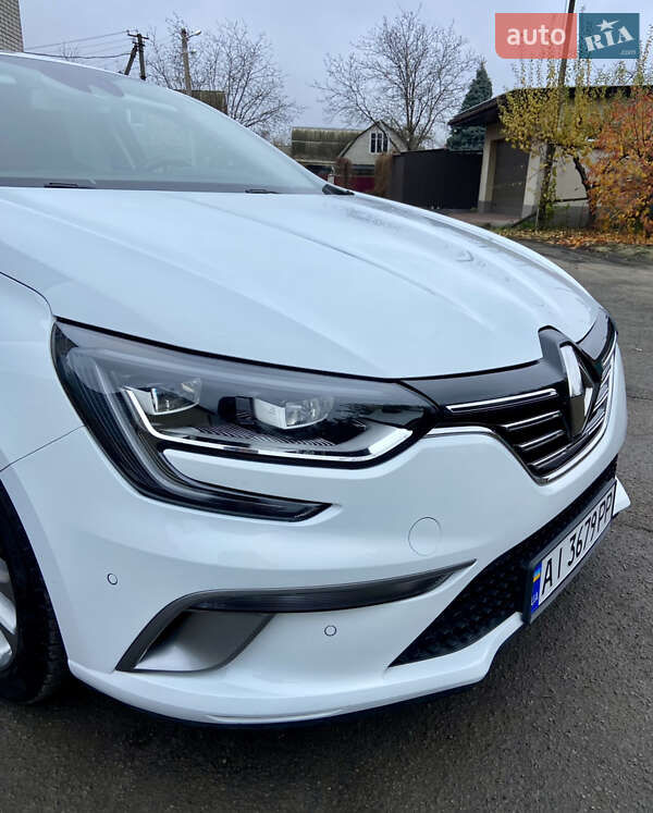 Хетчбек Renault Megane 2017 в Умані фото 32 Хетчбек Renault Megane 2017 в Умані