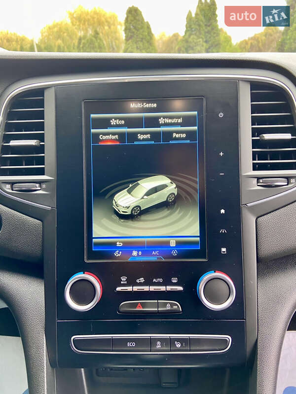 Хетчбек Renault Megane 2017 в Умані фото 68 Хетчбек Renault Megane 2017 в Умані