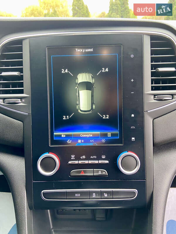 Хетчбек Renault Megane 2017 в Умані фото 72 Хетчбек Renault Megane 2017 в Умані