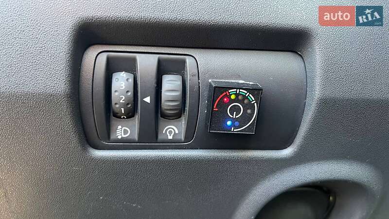 Хэтчбек Renault Megane 2005 в Киеве