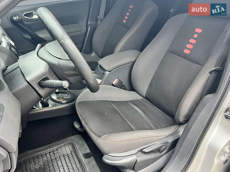 Седан Renault Megane 2007 в Черкасах фото 39 Седан Renault Megane 2007 в Черкасах