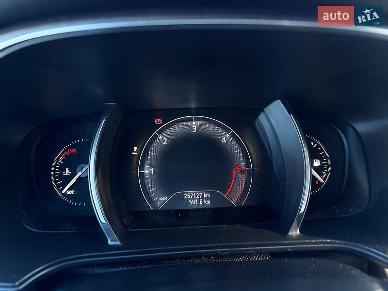 Универсал Renault Megane 2017 в Луцке фото 11 Универсал Renault Megane 2017 в Луцке