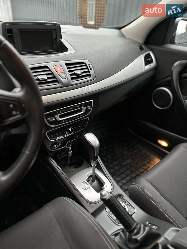 Универсал Renault Megane 2010 в Коломые фото 29 Универсал Renault Megane 2010 в Коломые