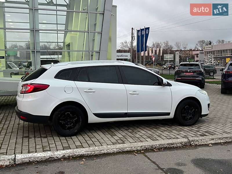 Универсал Renault Megane 2013 в Полтаве фото 9 Универсал Renault Megane 2013 в Полтаве