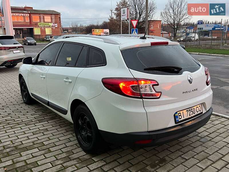 Универсал Renault Megane 2013 в Полтаве фото 13 Универсал Renault Megane 2013 в Полтаве
