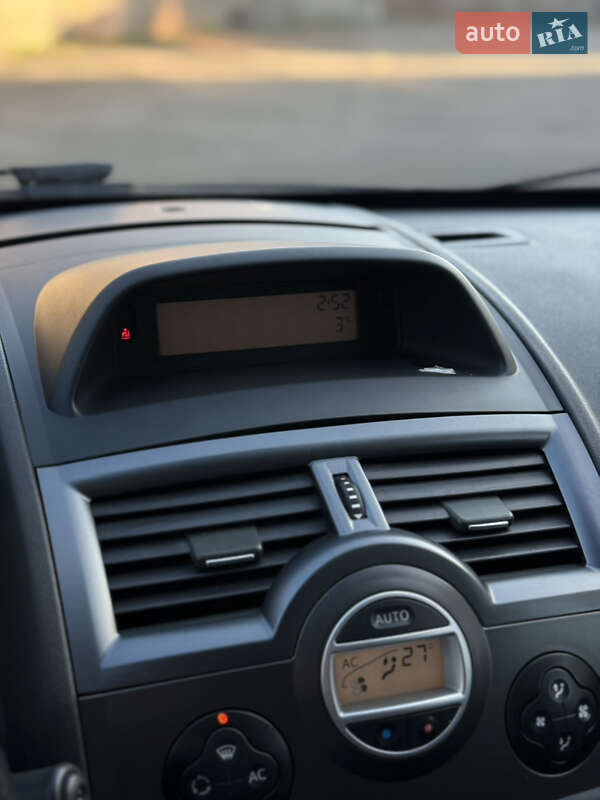 Универсал Renault Megane 2009 в Чернигове фото 68 Универсал Renault Megane 2009 в Чернигове