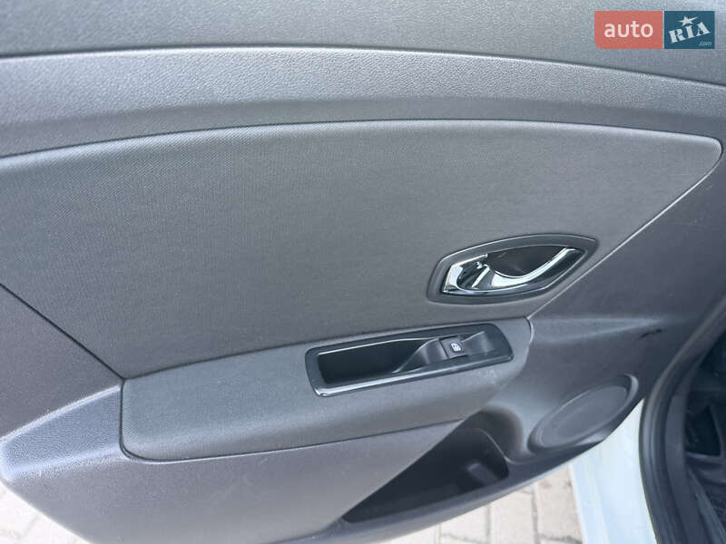 Универсал Renault Megane 2014 в Ровно