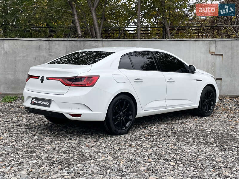 Седан Renault Megane 2017 в Киеве