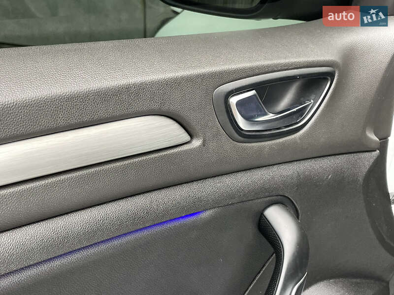 Седан Renault Megane 2017 в Киеве