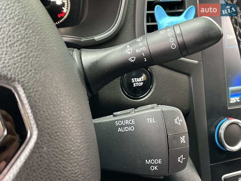 Седан Renault Megane 2017 в Киеве