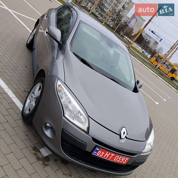 Хэтчбек Renault Megane 2011 в Сумах